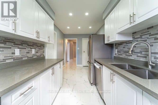 25 Tulip Drive, Brampton, Ontario  L6Y 3T5 - Photo 10 - W13862436