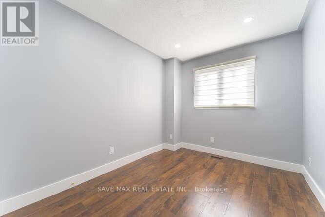25 Tulip Drive, Brampton, Ontario  L6Y 3T5 - Photo 17 - W13862436