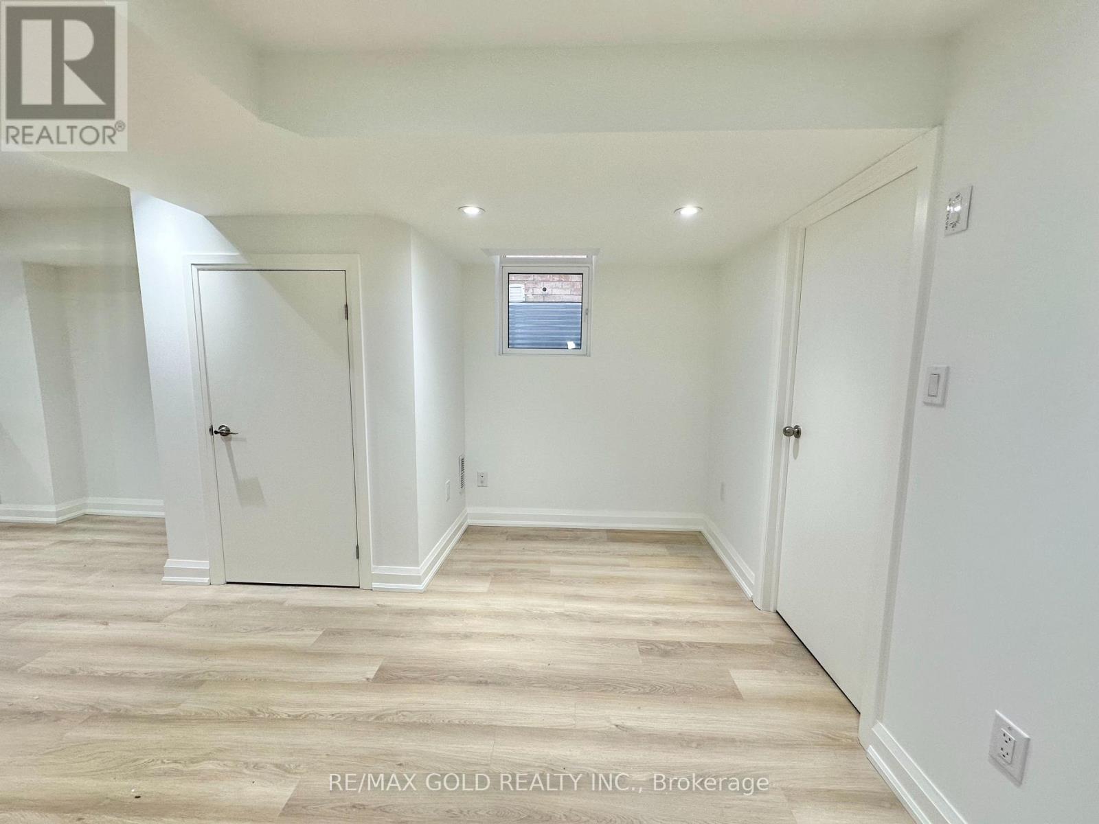 Basement - 7099 Village Walk, Mississauga, Ontario  L5W 1X5 - Photo 6 - W13862482