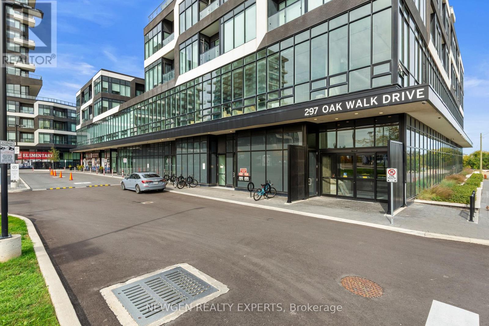 2505 - 297 Oak Walk Drive, Oakville, Ontario  L6H 3R6 - Photo 2 - W13862496