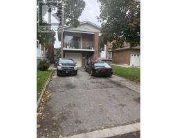 23 DEERPARK CRESCENT, Brampton, Ontario