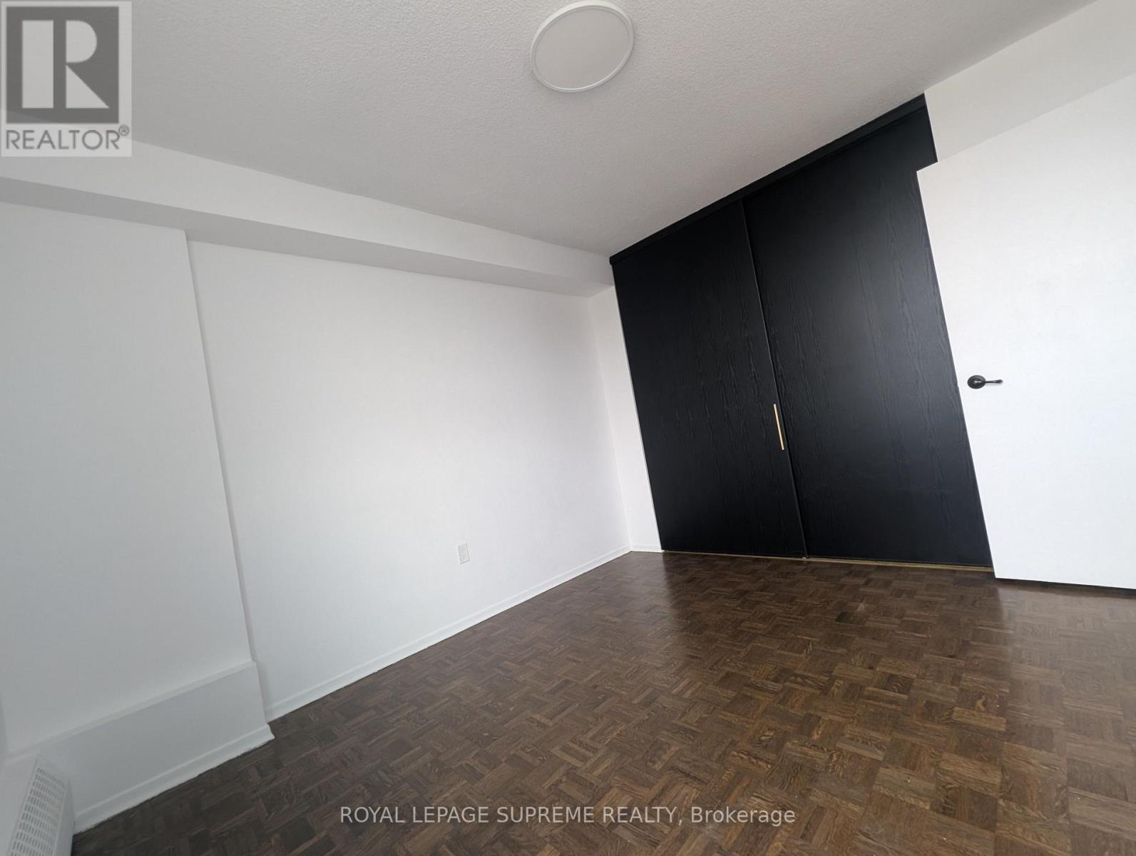 1514 - 541 Blackthorn Avenue, Toronto, Ontario  M6M 5A6 - Photo 10 - W13862620