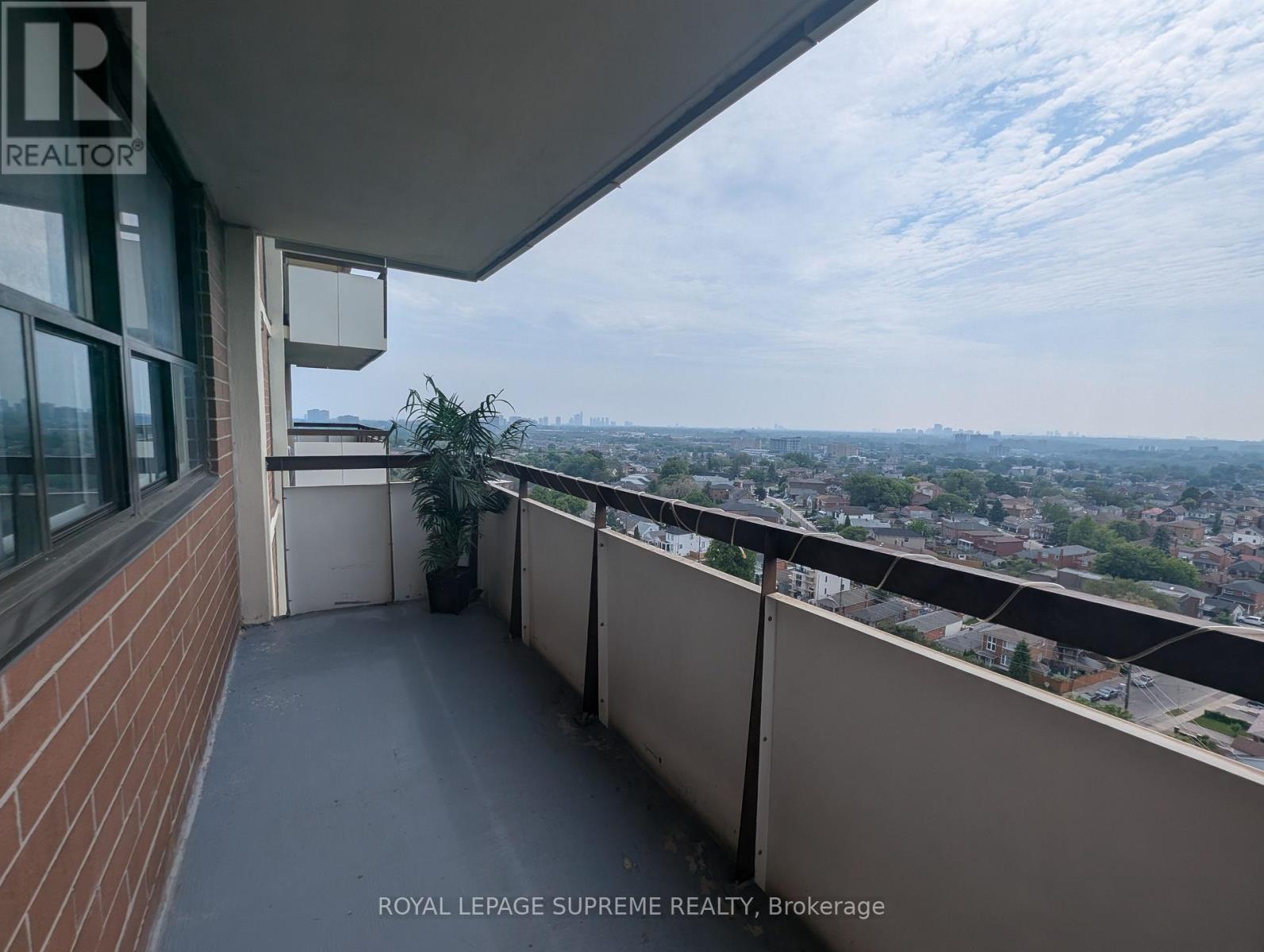 1514 - 541 Blackthorn Avenue, Toronto, Ontario  M6M 5A6 - Photo 22 - W13862620