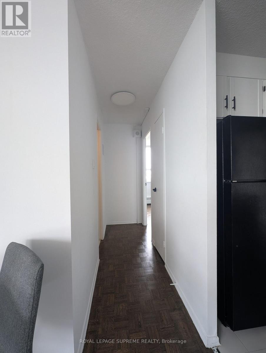 1514 - 541 Blackthorn Avenue, Toronto, Ontario  M6M 5A6 - Photo 7 - W13862620