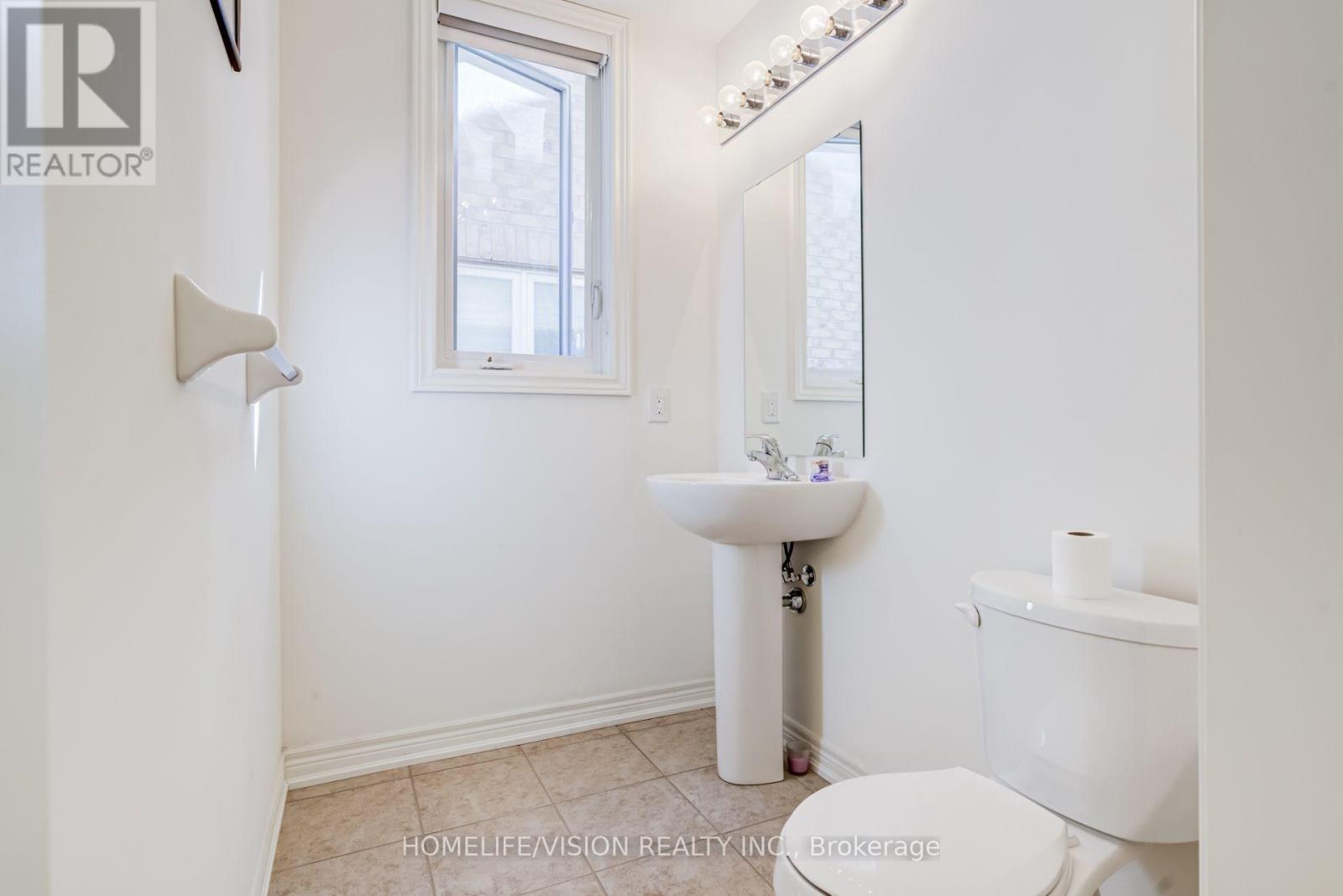 383 Royal West Drive, Brampton, Ontario  L6X 0B3 - Photo 19 - W13862686
