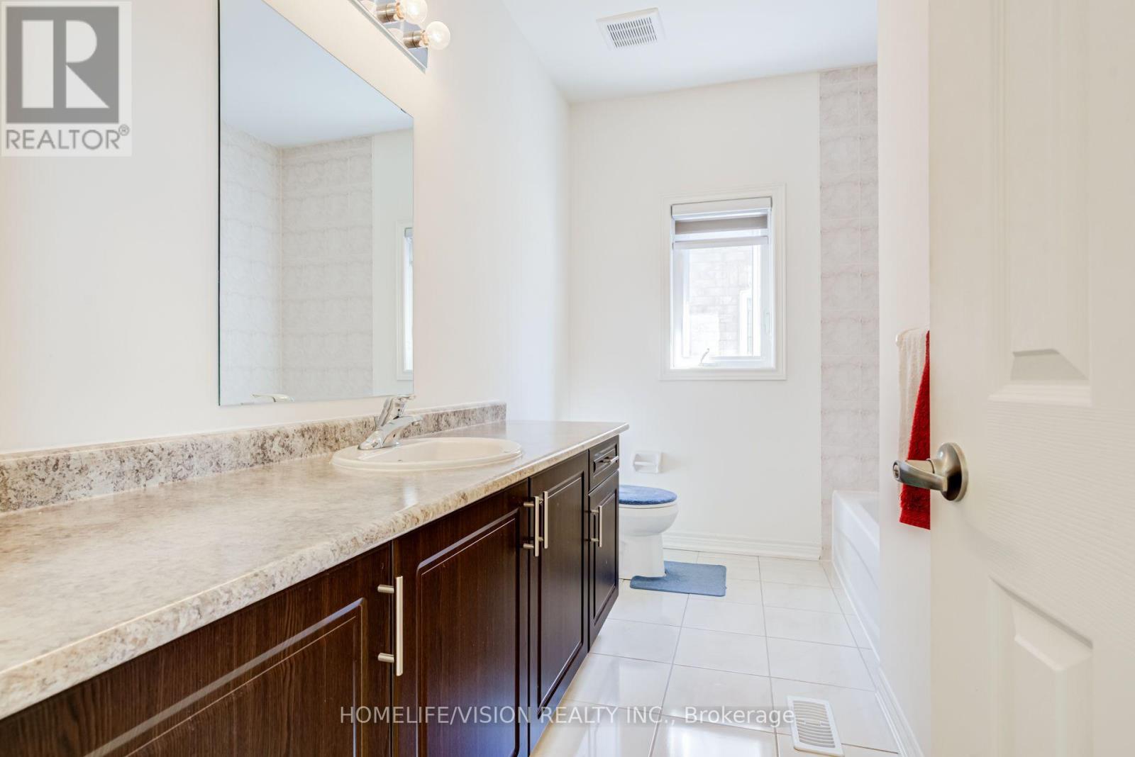 383 Royal West Drive, Brampton, Ontario  L6X 0B3 - Photo 38 - W13862686