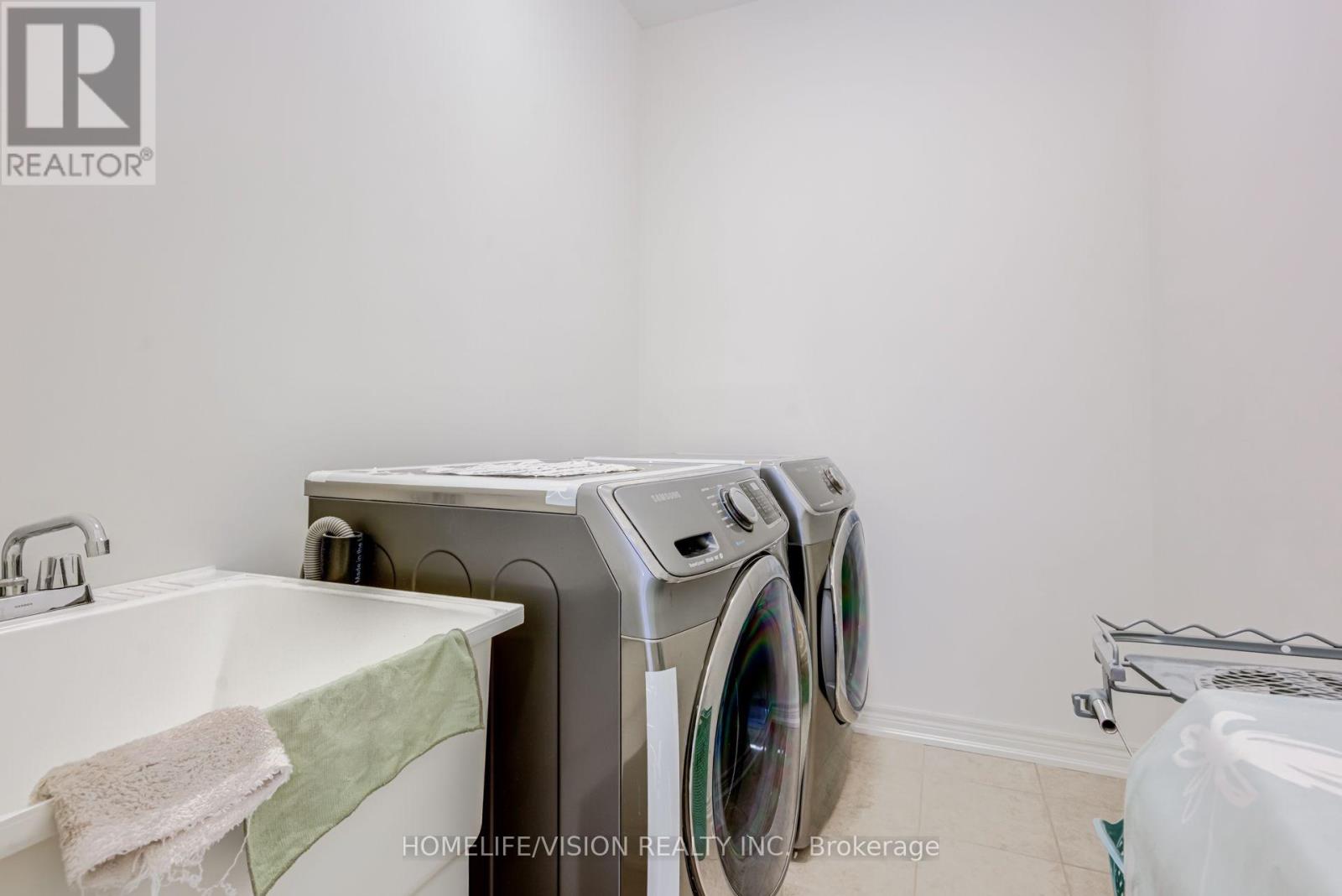 383 Royal West Drive, Brampton, Ontario  L6X 0B3 - Photo 41 - W13862686