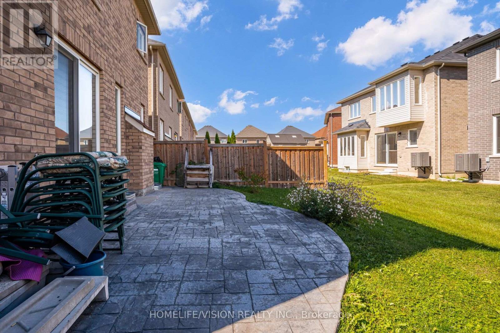 383 Royal West Drive, Brampton, Ontario  L6X 0B3 - Photo 43 - W13862686