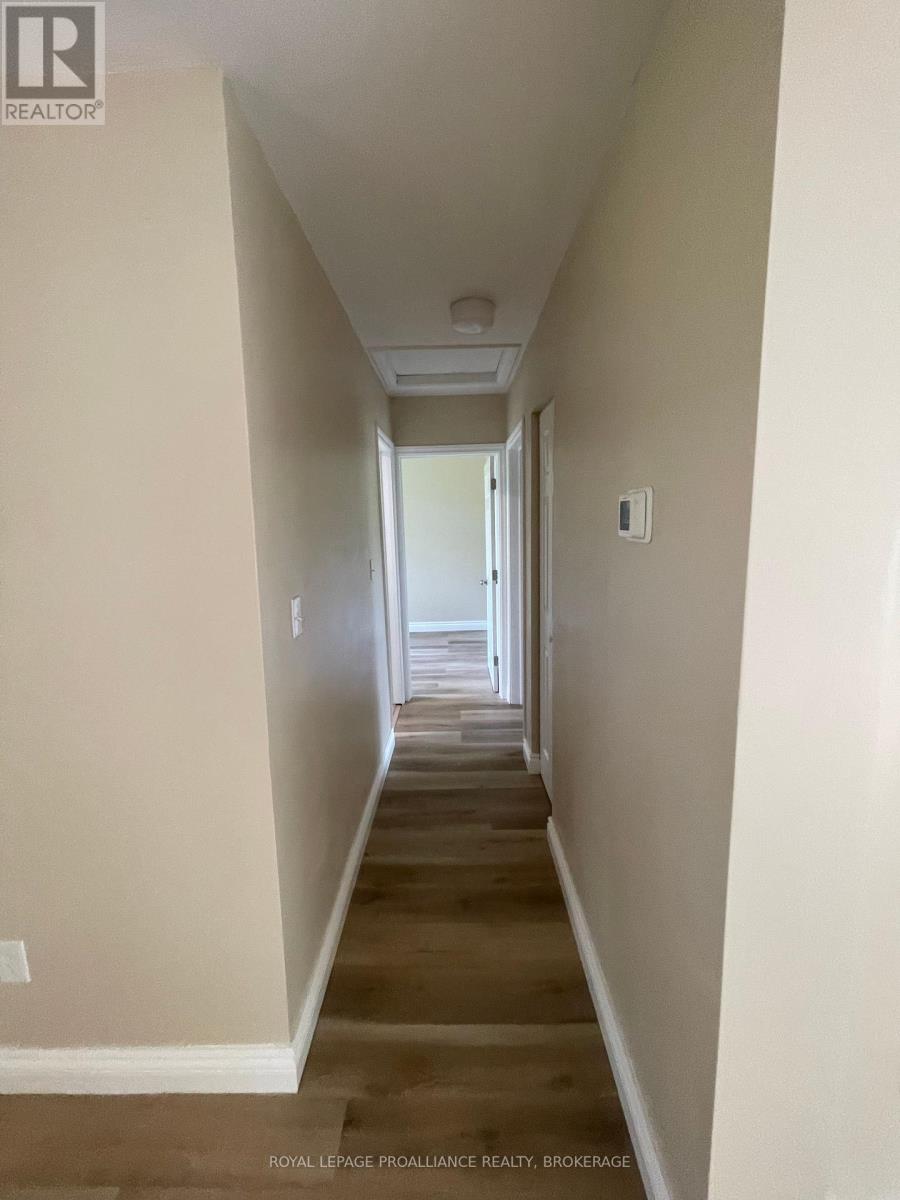 462 Coronation Boulevard, Loyalist, Ontario  K7M 5P9 - Photo 8 - X13861020