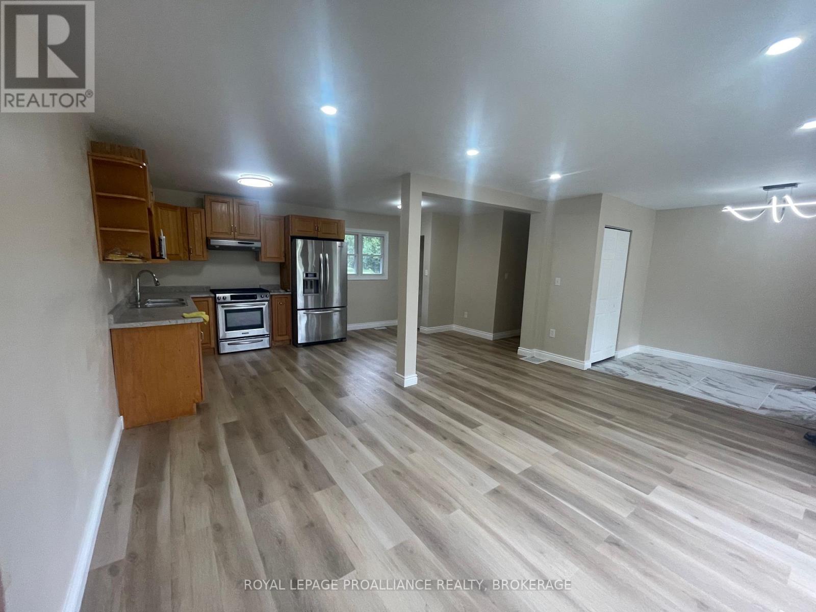462 Coronation Boulevard, Loyalist, Ontario  K7M 5P9 - Photo 5 - X13861020