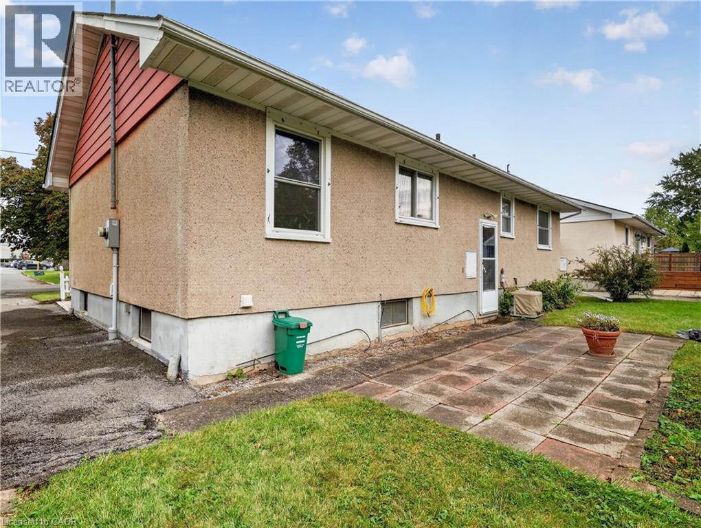 94 Jacobson Avenue, St. Catharines, Ontario  L2T 3A3 - Photo 24 - 40869032