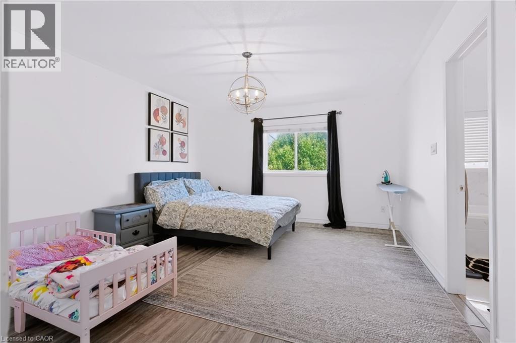 5549 Katy Gate, Mississauga, Ontario  L5M 7M9 - Photo 16 - 40868668