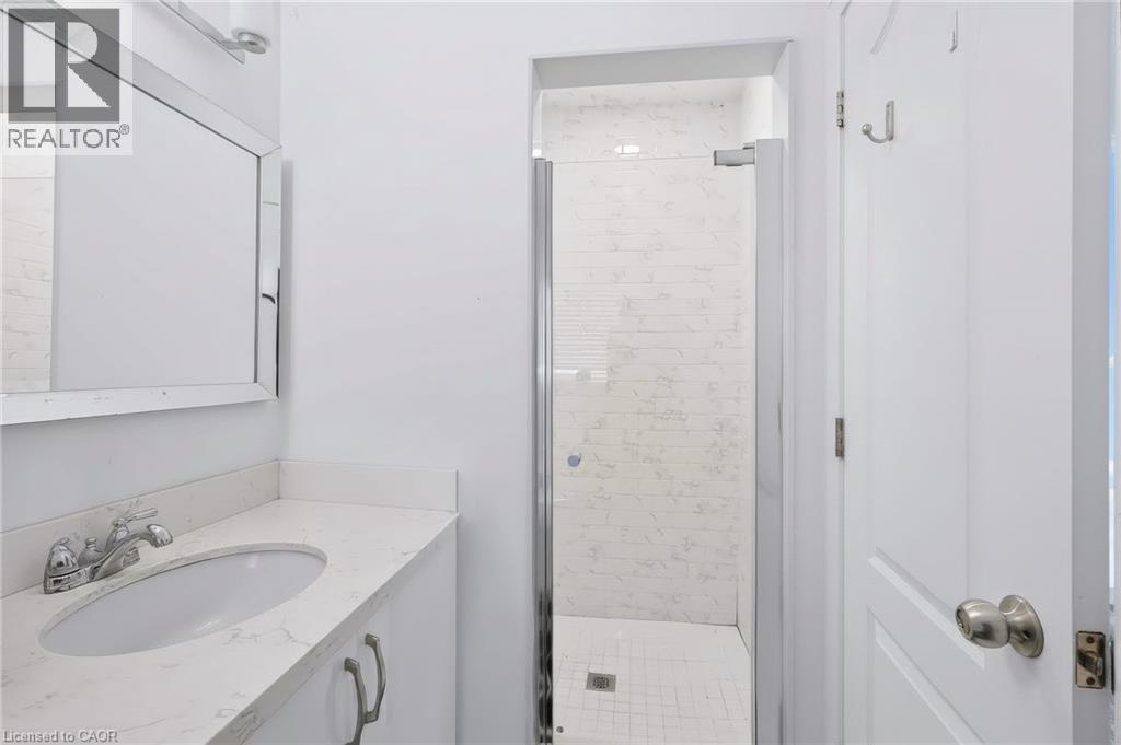 5549 Katy Gate, Mississauga, Ontario  L5M 7M9 - Photo 25 - 40868668