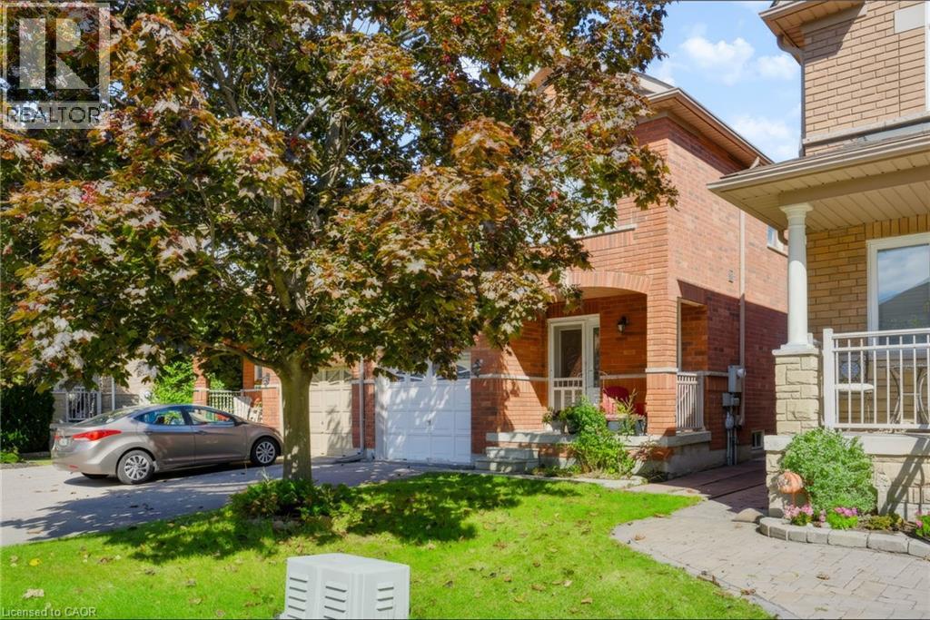 5549 Katy Gate, Mississauga, Ontario  L5M 7M9 - Photo 3 - 40868668