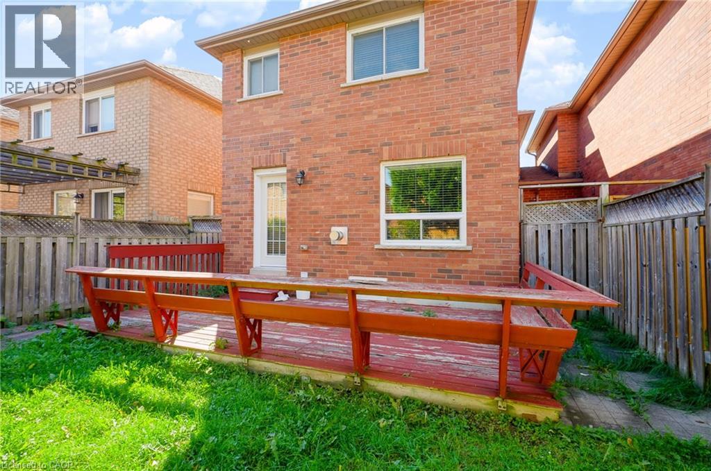 5549 Katy Gate, Mississauga, Ontario  L5M 7M9 - Photo 6 - 40868668
