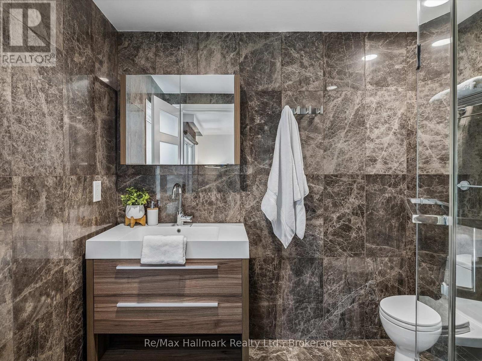 2194 Constance Drive, Oakville, Ontario  L6J 5L4 - Photo 25 - W13862508