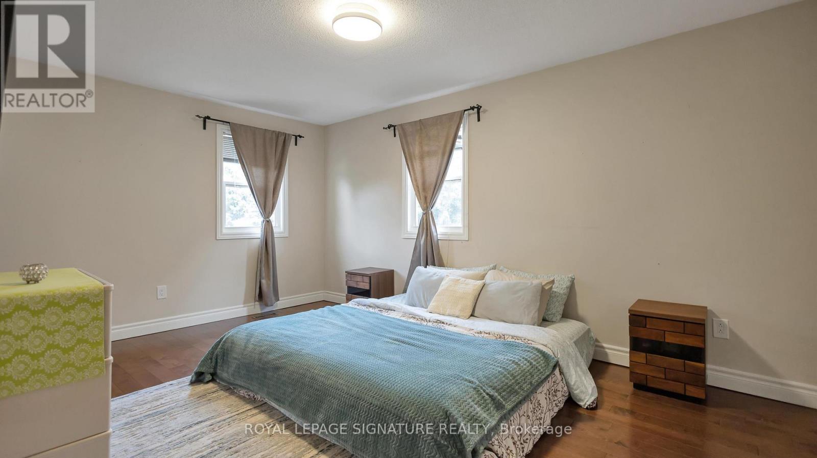 1821 Pilgrims Way, Oakville, Ontario  L6M 1X2 - Photo 21 - W13860702