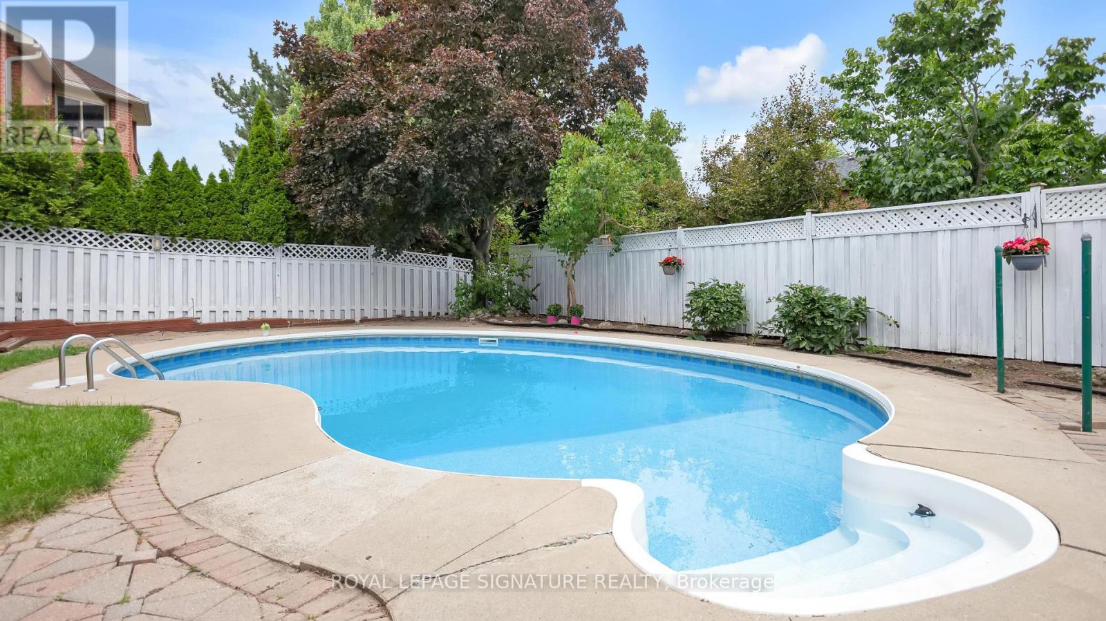 1821 Pilgrims Way, Oakville, Ontario  L6M 1X2 - Photo 37 - W13860702