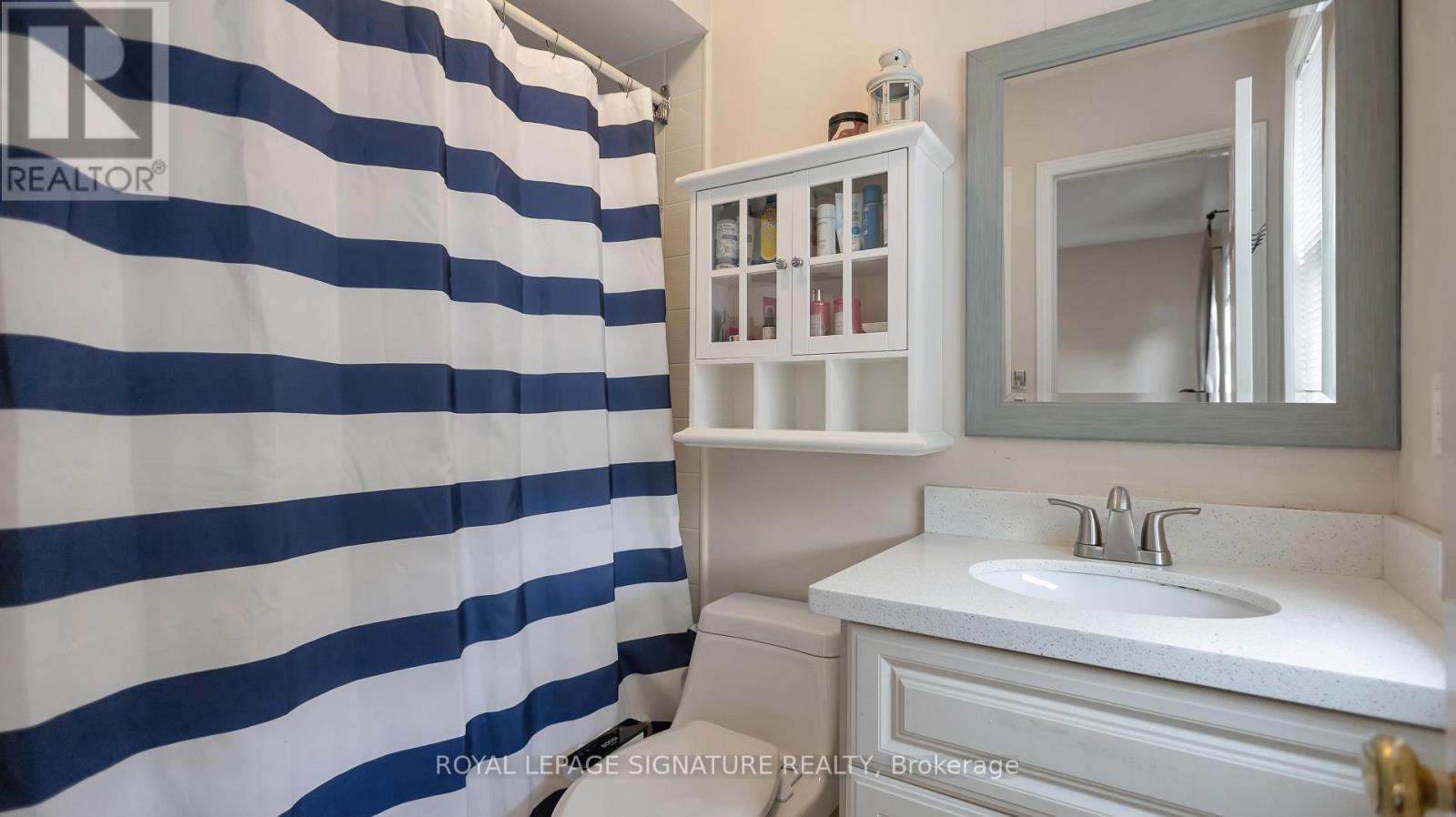 1821 Pilgrims Way, Oakville, Ontario  L6M 1X2 - Photo 23 - W13860702