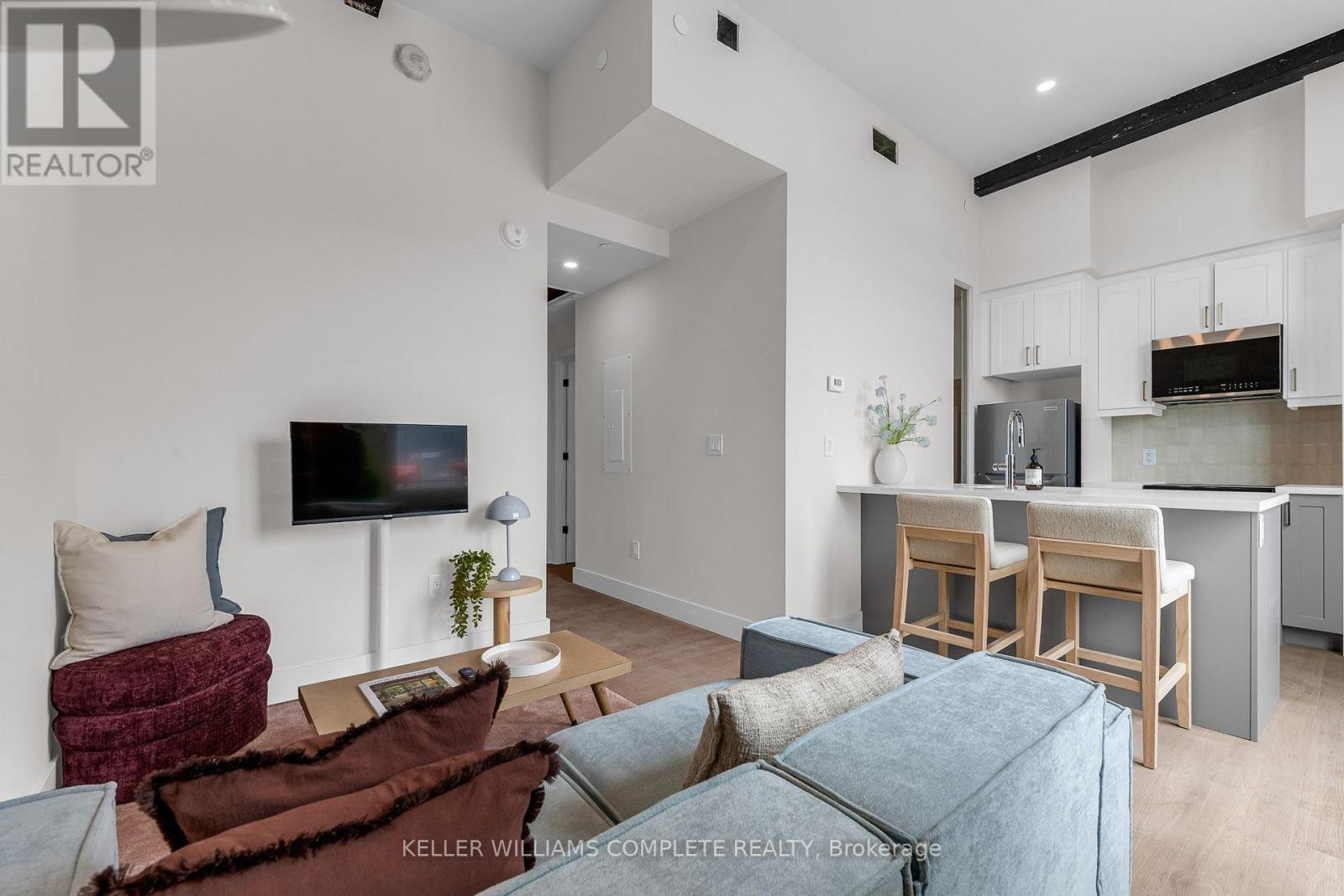 211 - 56 York Boulevard, Hamilton, Ontario  L8R 0A2 - Photo 8 - X13729806
