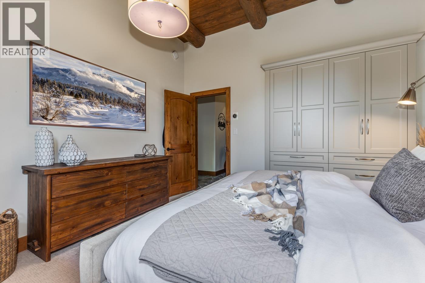 6403 St Andrew's Way, Whistler, British Columbia  V8E 0C7 - Photo 20 - R3172121