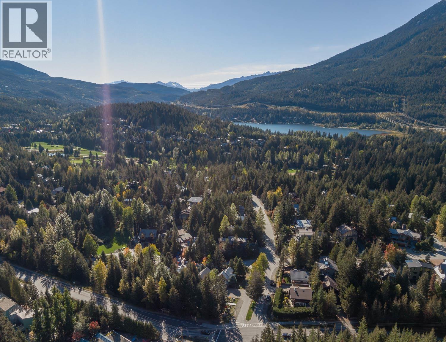 6403 St Andrew's Way, Whistler, British Columbia  V8E 0C7 - Photo 34 - R3172121