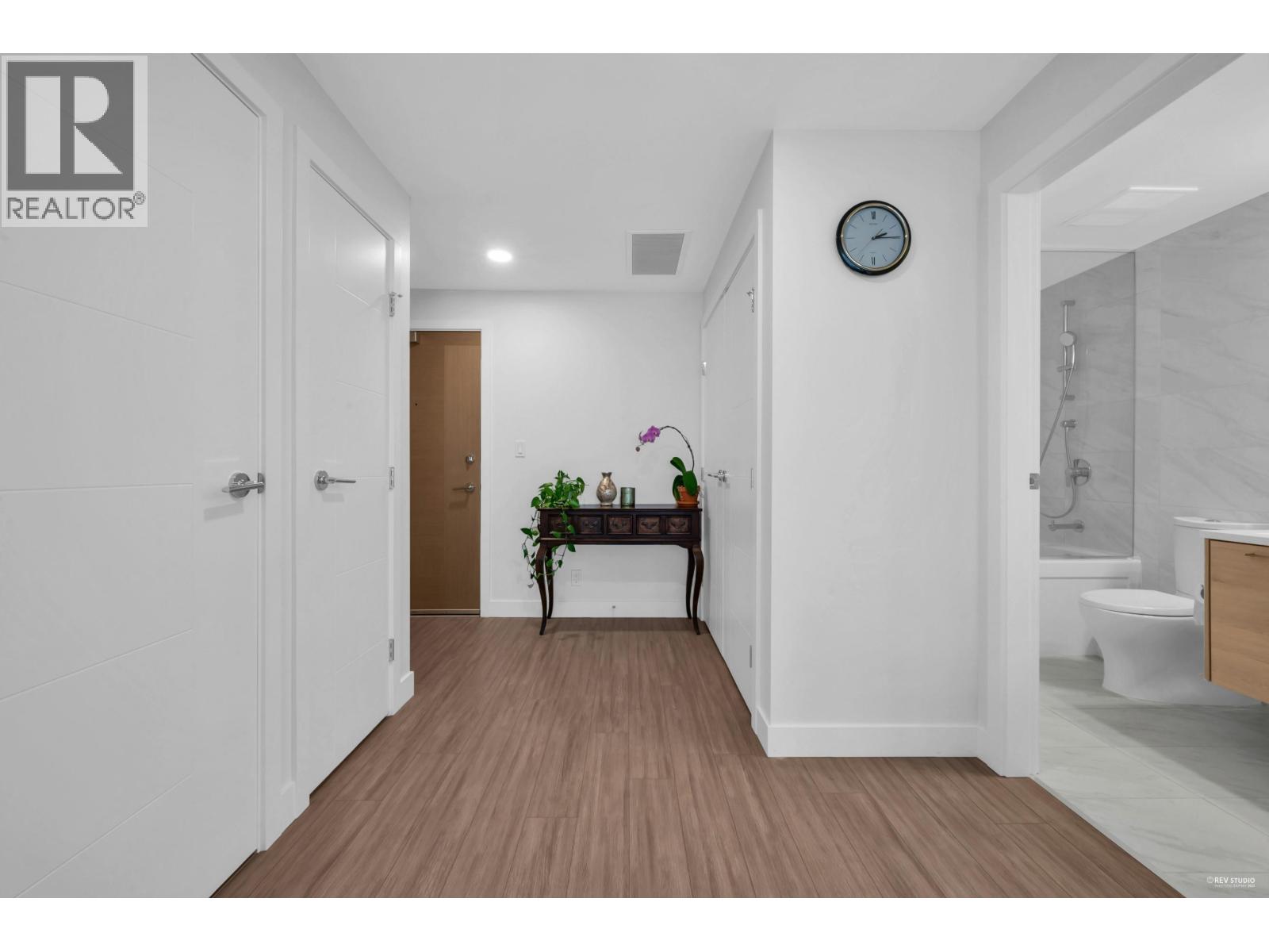 1701 4458 BERESFORD STREET
