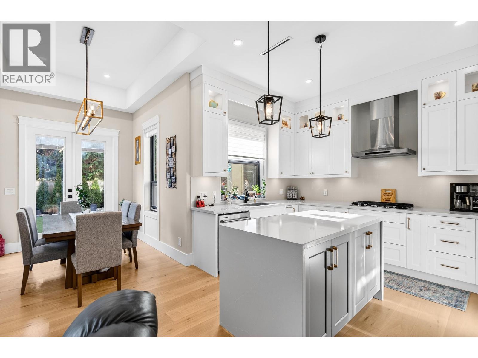 10631 Seahaven Drive, Richmond, British Columbia  V7A 4C7 - Photo 6 - R3172251