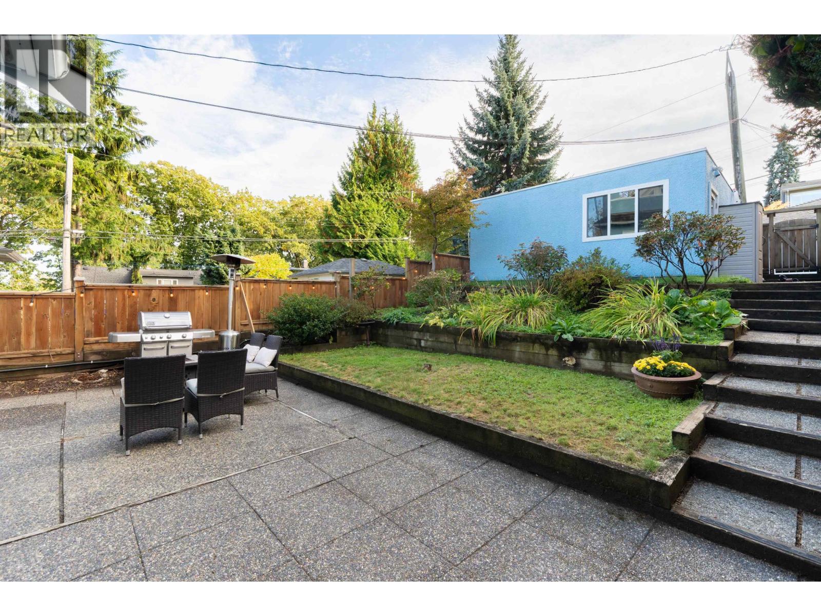 3328 W 30TH AVENUE