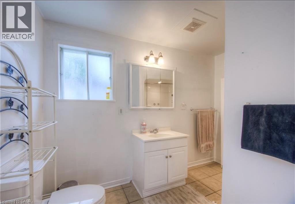 10 Bruce Street, Brantford, Ontario  N3R 1E2 - Photo 6 - 40868518