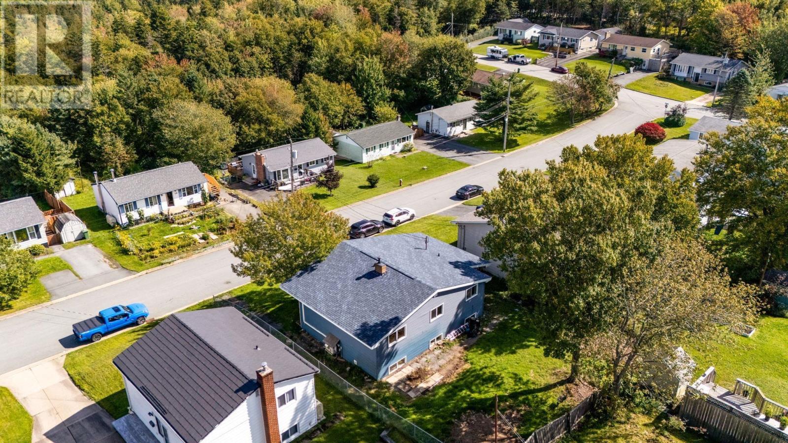 33 Terra Nova Avenue Lake Loon Nova Scotia Canada B2W3P9 3