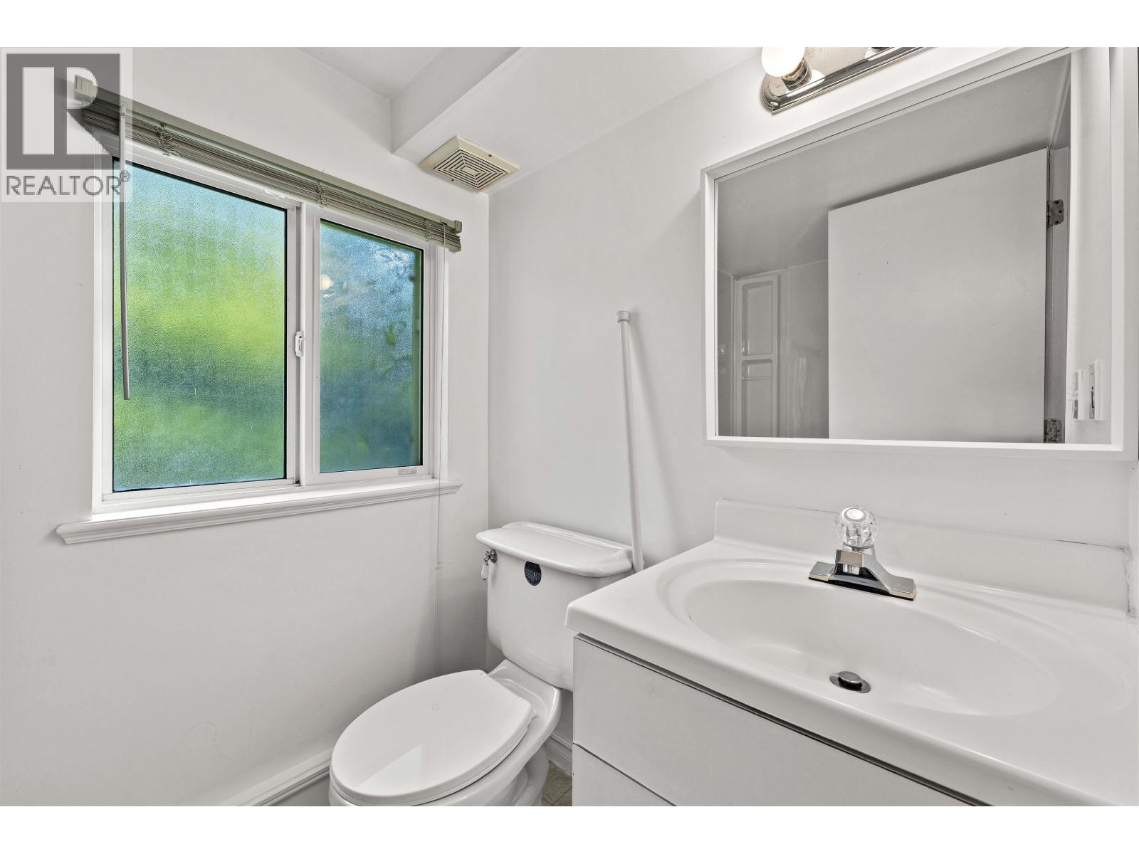 8975 Cook Crescent, Richmond, British Columbia  V6Y 1X1 - Photo 9 - R3170506