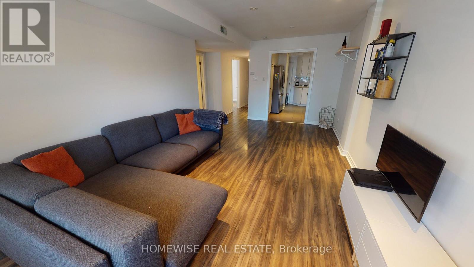 201 - 145 Lansdowne Avenue, Toronto, Ontario  M6K 2W1 - Photo 4 - W13862704