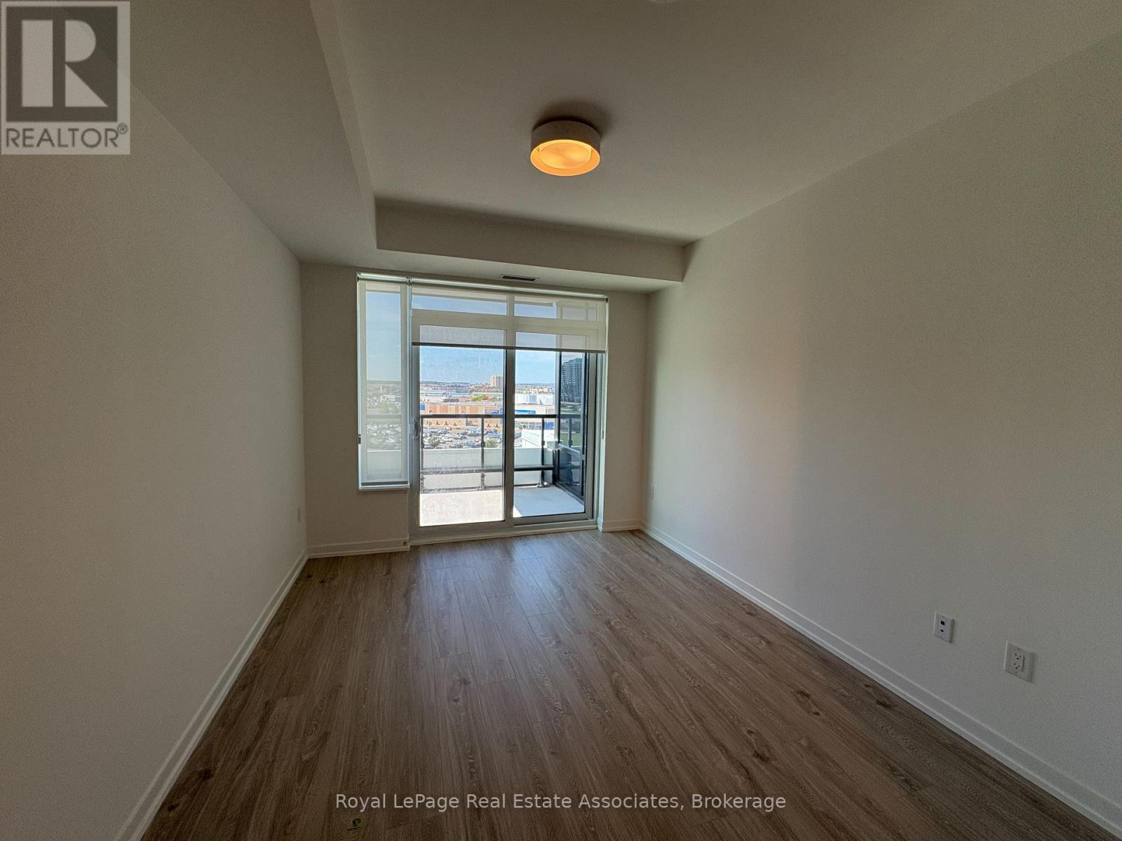 1002 - 2485 Eglinton Avenue W, Mississauga, Ontario  L5M 2V8 - Photo 7 - W13862776
