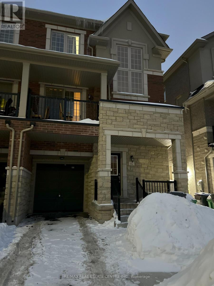 62 HASHMI PLACE