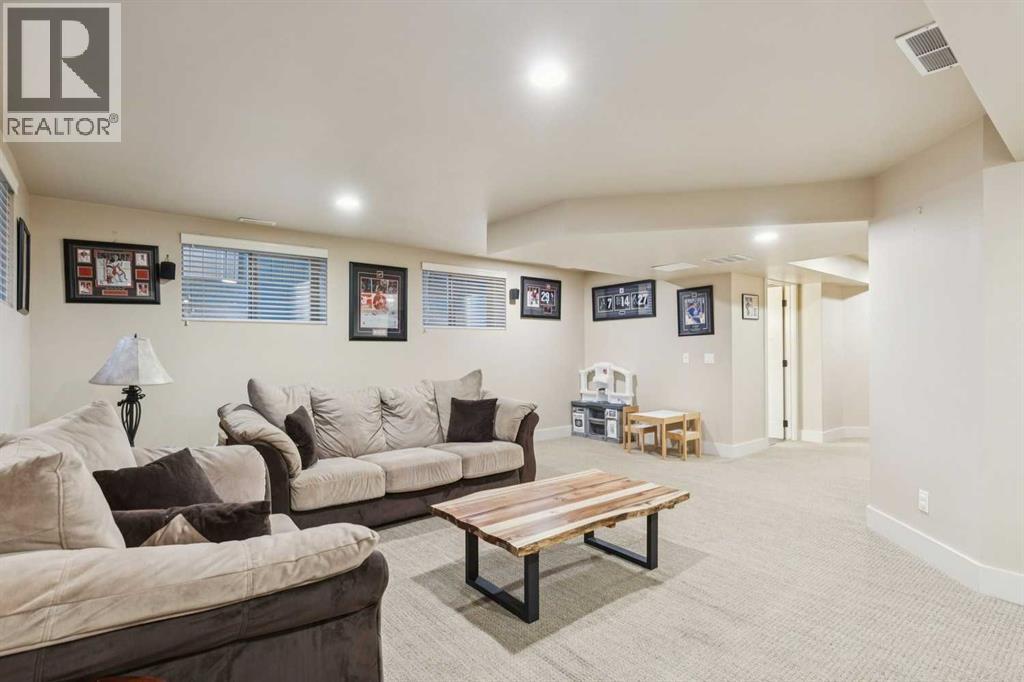 2050 47 Avenue Sw, Calgary, Alberta  T2T 2S6 - Photo 25 - A2349661