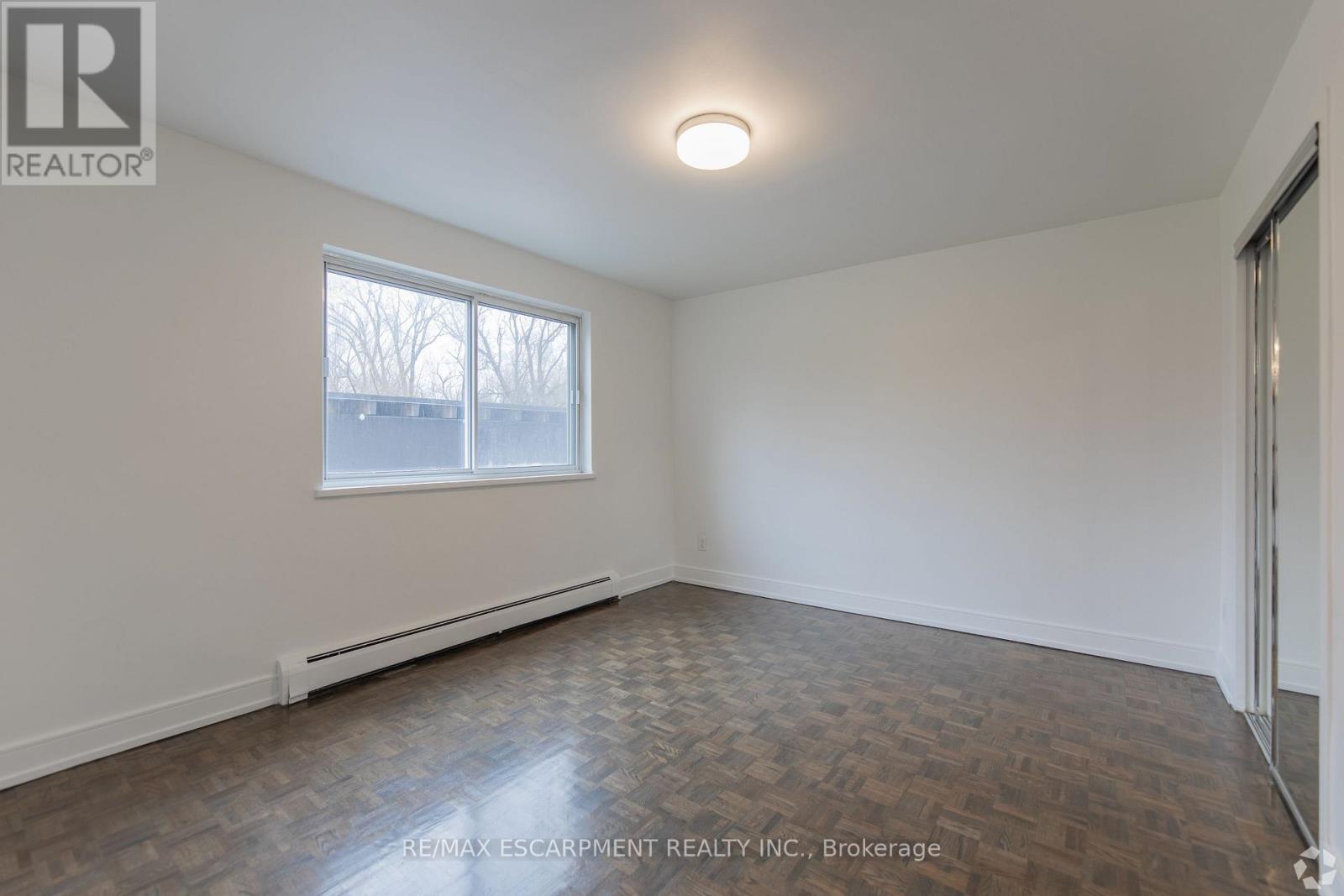 809 - 285 Erb Street W, Waterloo, Ontario  N2L 1W4 - Photo 5 - X13862740