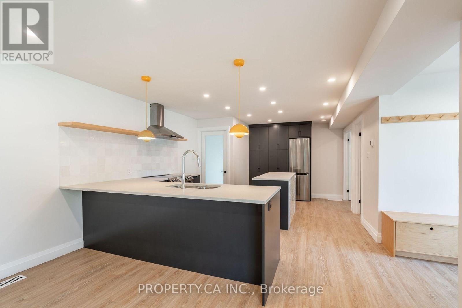 Main - 57 Mcelroy Road, Hamilton, Ontario  L9A 1Y5 - Photo 3 - X13862772