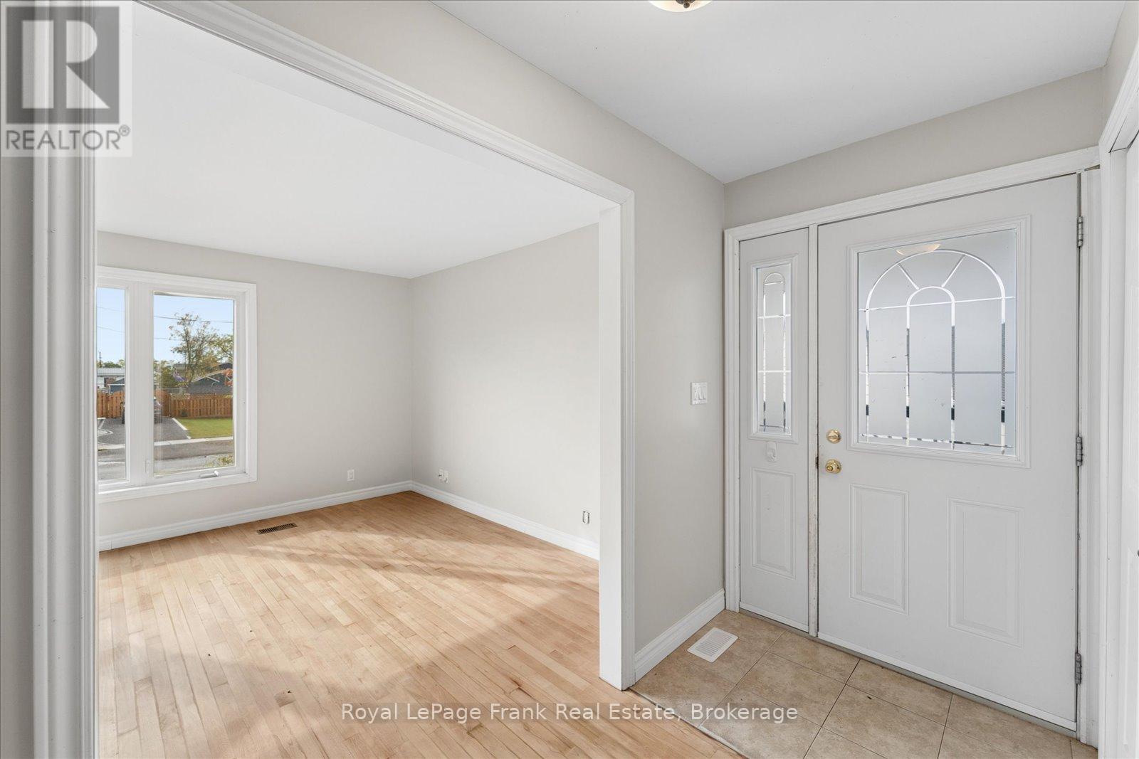 20 Shuter Street, Port Hope, Ontario  L1A 1A6 - Photo 4 - X13862856
