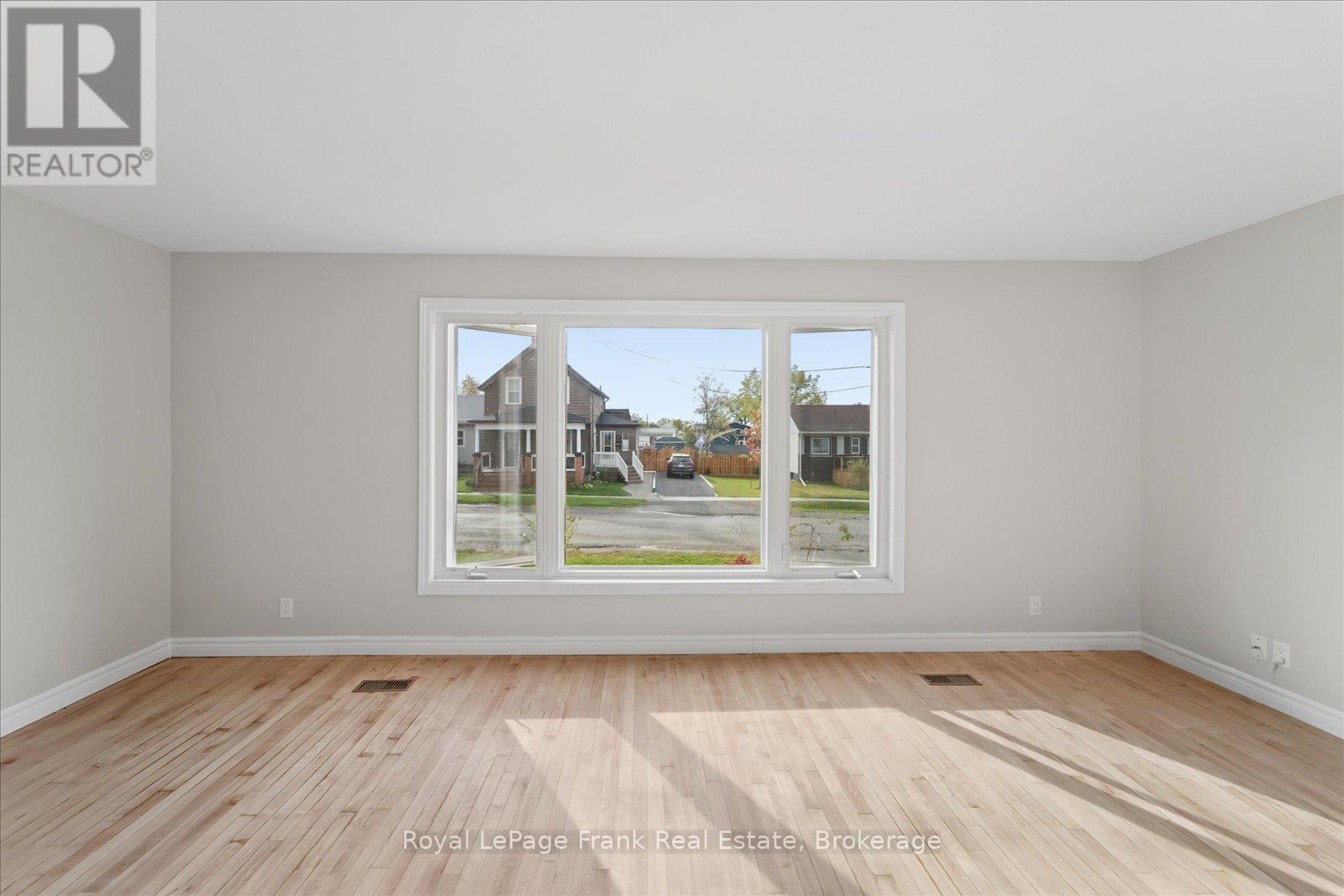 20 Shuter Street, Port Hope, Ontario  L1A 1A6 - Photo 6 - X13862856