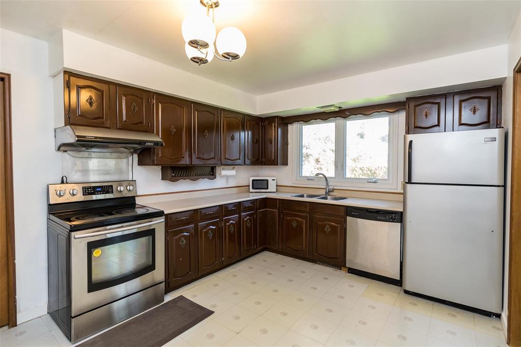6 St Edmund's Bay, Winnipeg, Manitoba R3T 3M6 - Photo 11 - 202624887