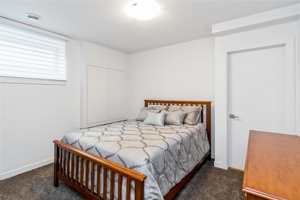 10 Blackheath Close, Winnipeg, Manitoba R2N 0H9 - Photo 36 - 202624901
