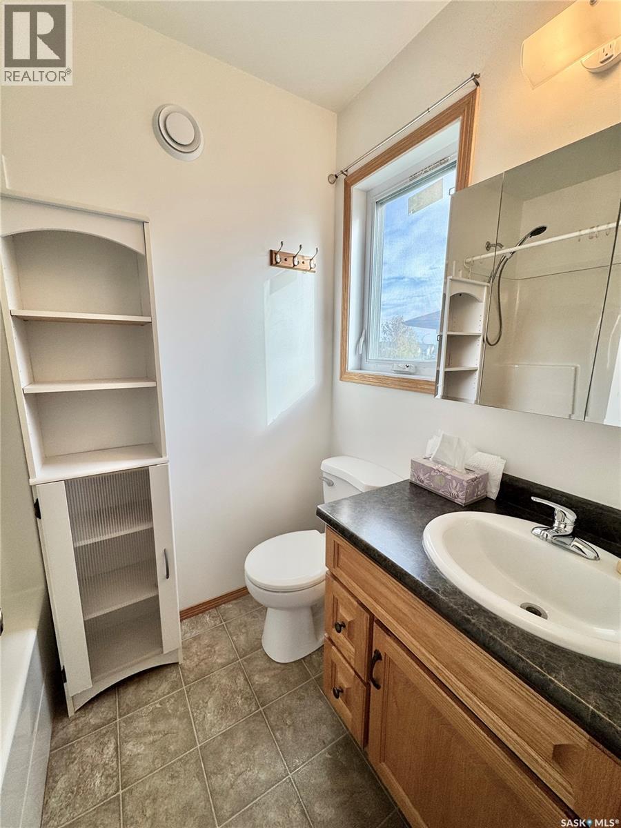 435 Southwood Drive, Prince Albert, Saskatchewan  S6V 8E5 - Photo 10 - SK050378