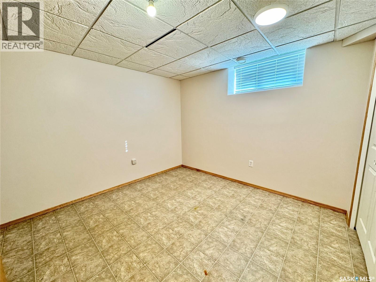 435 Southwood Drive, Prince Albert, Saskatchewan  S6V 8E5 - Photo 15 - SK050378