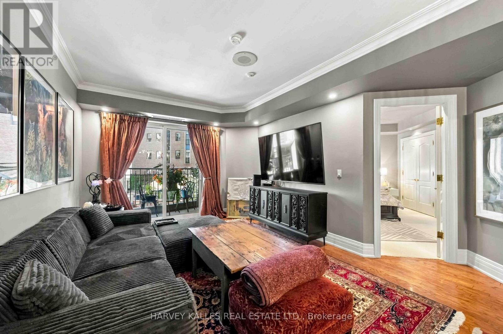 201 - 33 Delisle Avenue, Toronto, Ontario  M4V 3C7 - Photo 10 - C13796002