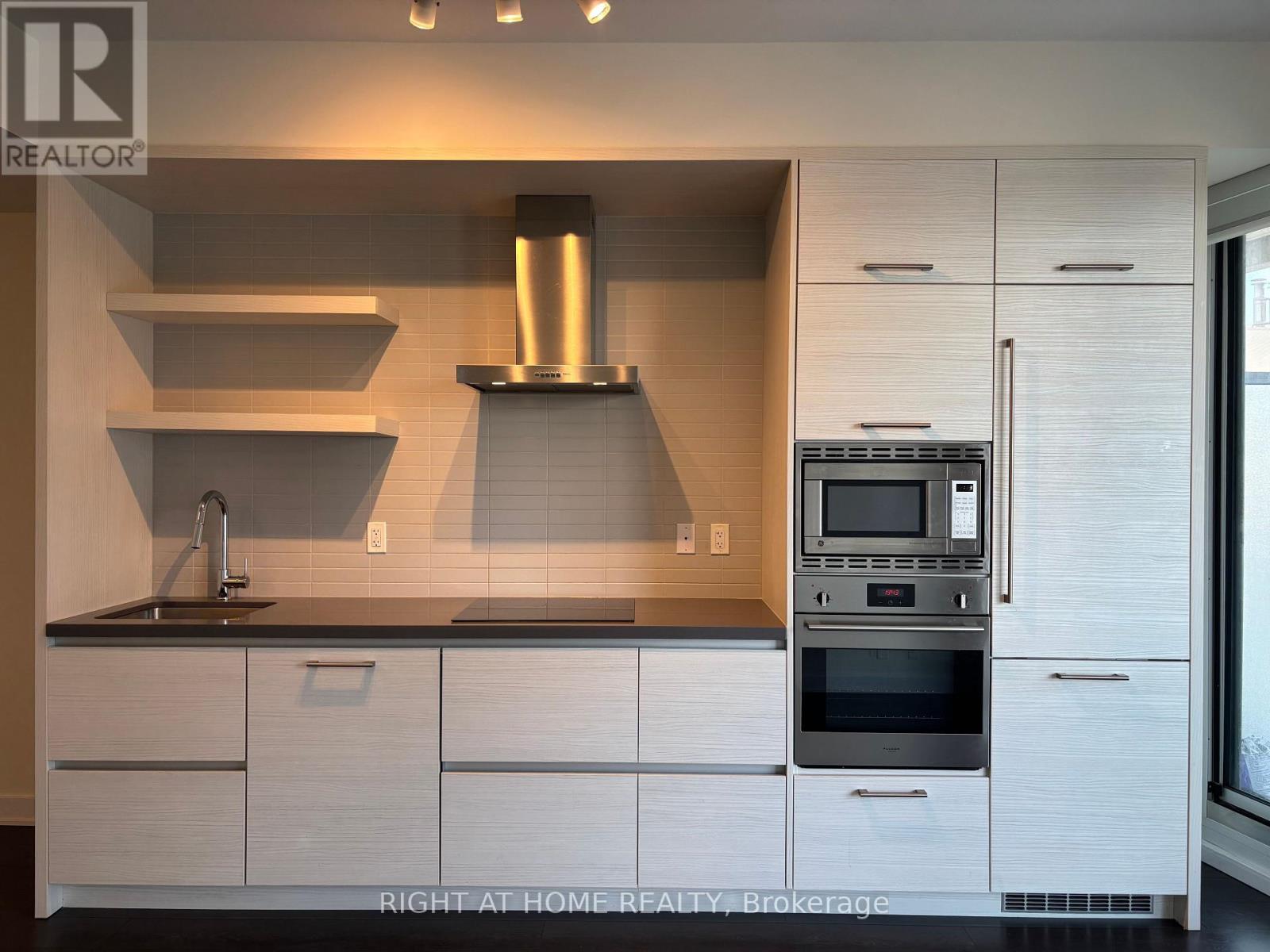 1205 - 2221 Yonge Street, Toronto, Ontario  M4S 2B4 - Photo 6 - C13853352