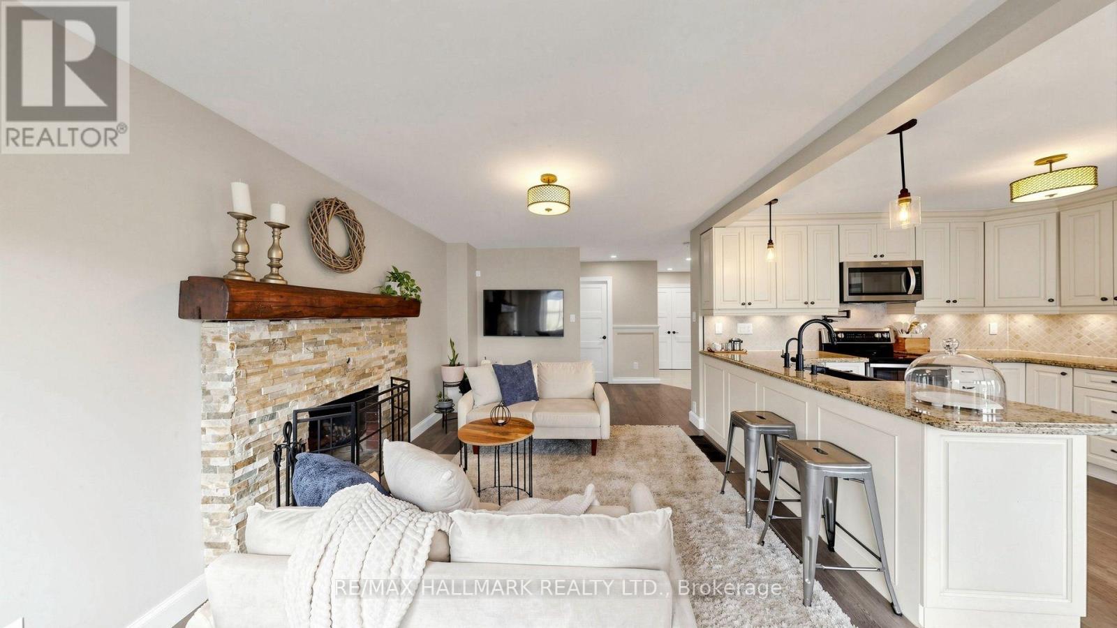 55 Bentonwood Crescent, Whitby, Ontario  L1R 1K7 - Photo 13 - E13856308