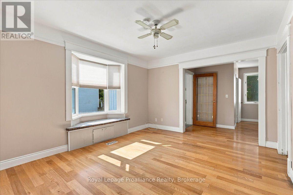 90 Chatham Street, Belleville, Ontario  K8N 3S6 - Photo 12 - X13862902