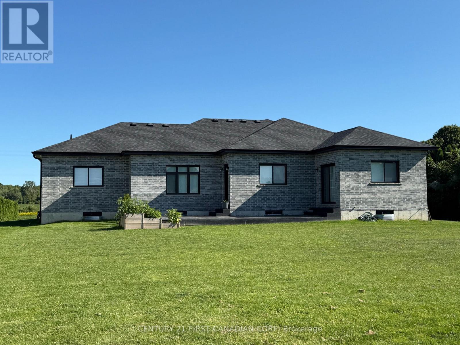 22664 Queens Line, West Elgin, Ontario  N0L 2C0 - Photo 18 - X13862860
