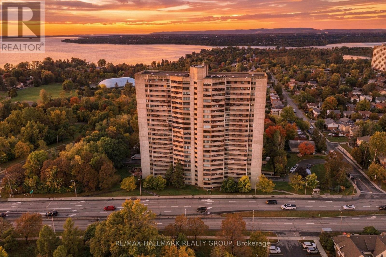 1005 - 415 GREENVIEW AVENUE, Ottawa, Ontario